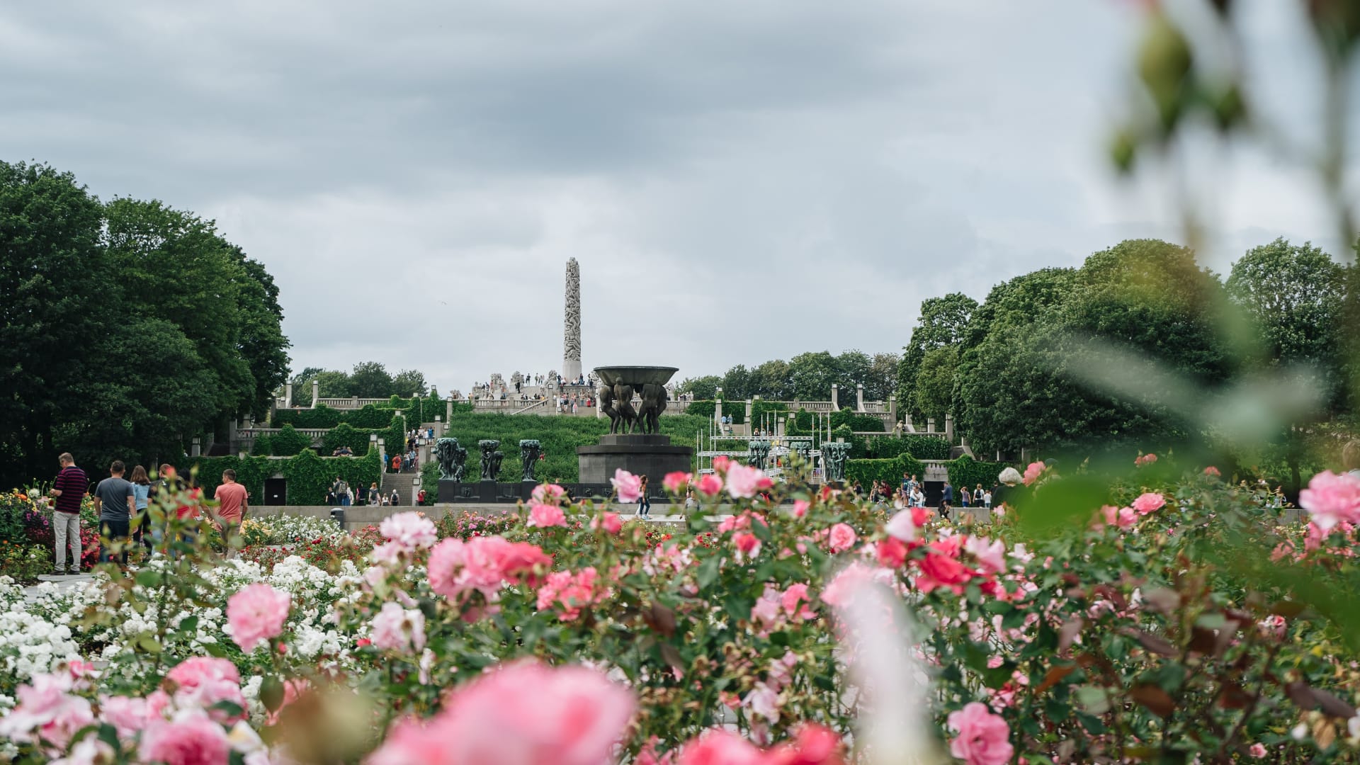Discover the Magic of Vigeland Park: A Guide to Oslo’s Most Iconic Attraction